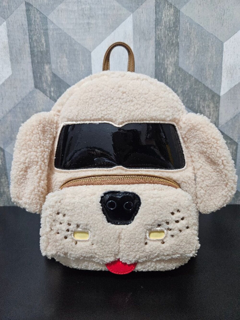 NWT Loungefly Dumb Dumber Mutt Cutts Van Glow Plush Mini Backpack DABK0004
